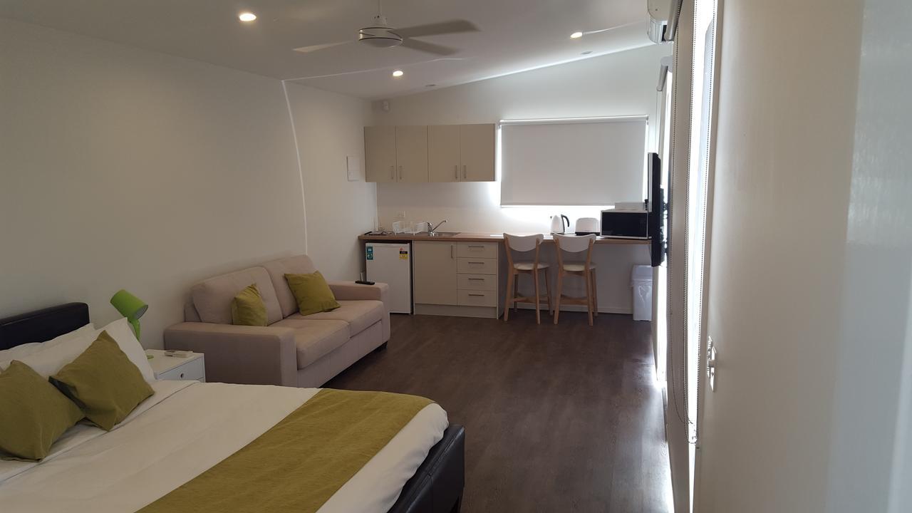 Lara Lodge ภายนอก รูปภาพ