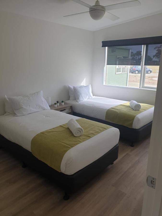 Lara Lodge ภายนอก รูปภาพ